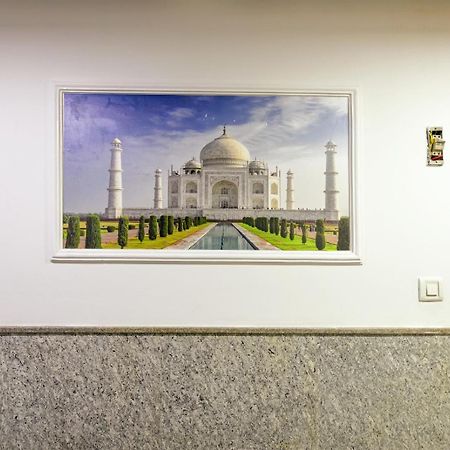 The Bellwood Suites Near Igi Airport نيودلهي المظهر الخارجي الصورة