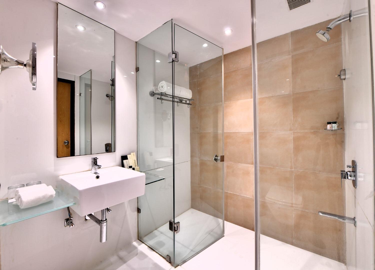 The Bellwood Suites Near Igi Airport نيودلهي المظهر الخارجي الصورة